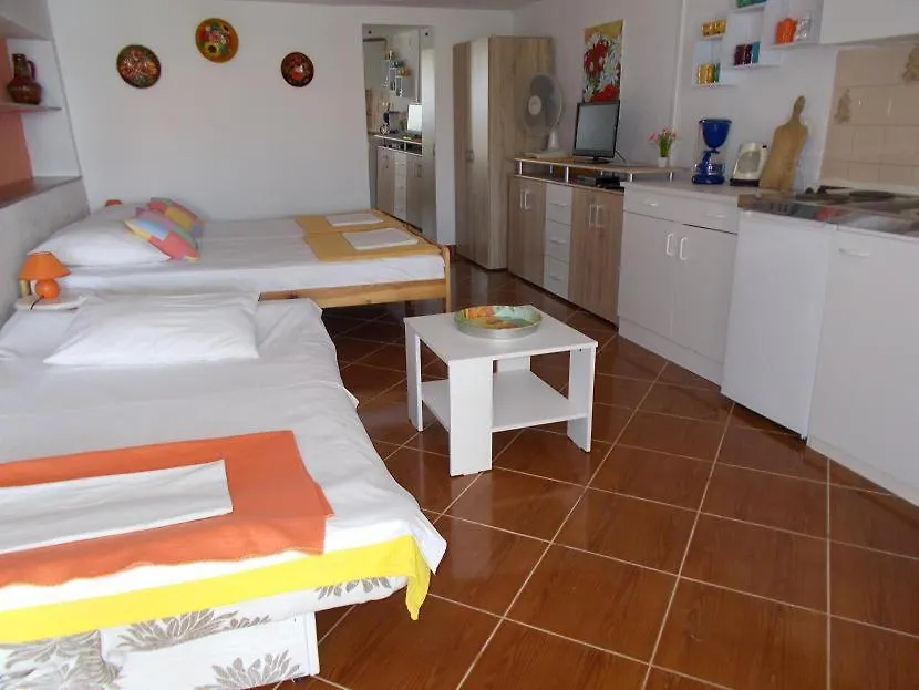Apartments Azoa Dramalj Croatia