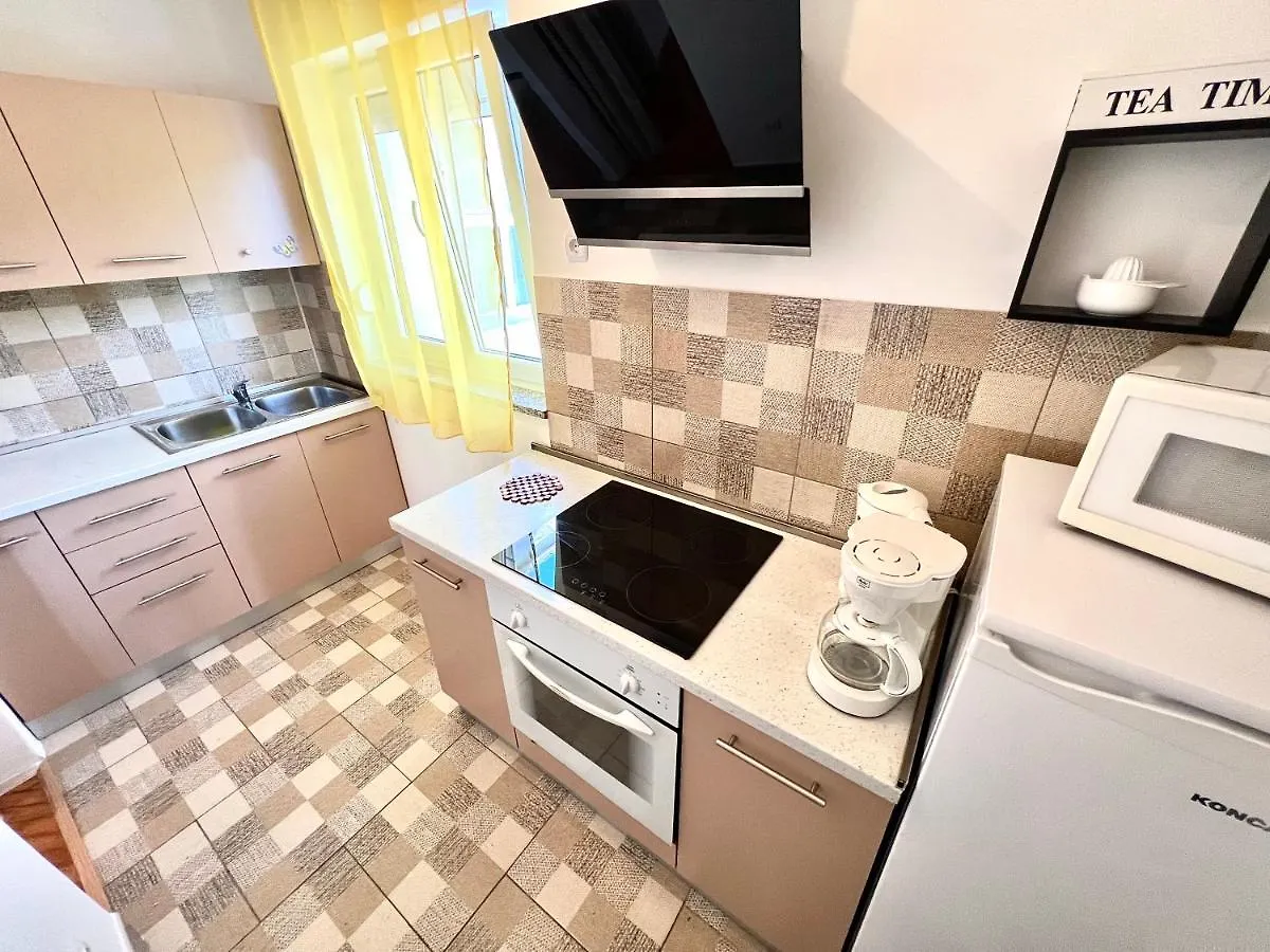 Apartments Azoa Dramalj Croatie