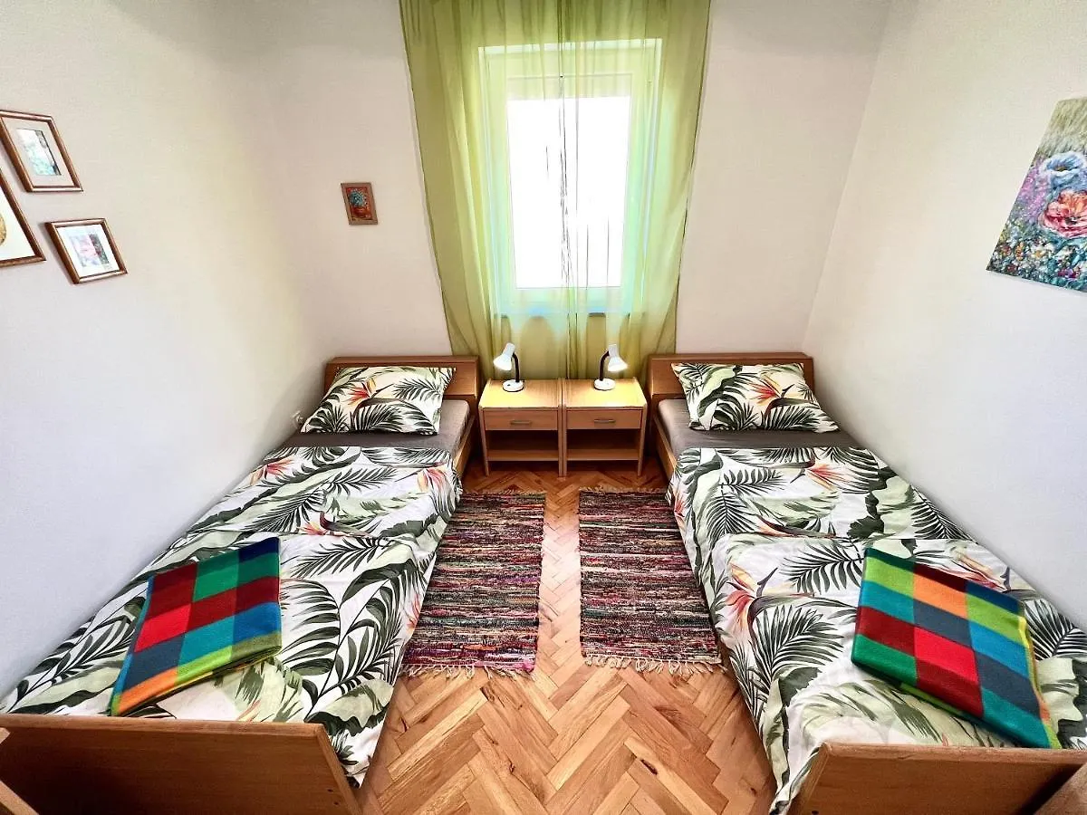 Apartments Azoa Dramalj Croatia
