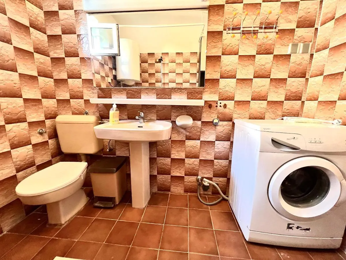 Apartments Azoa Dramalj