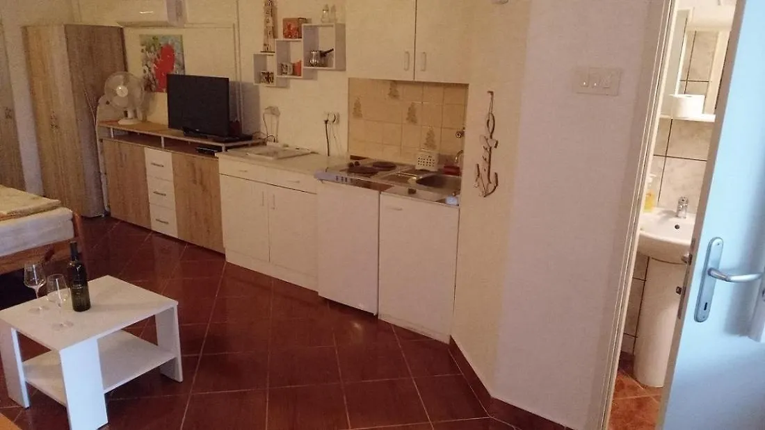 Apartments Azoa Dramalj 0*,  Croatia